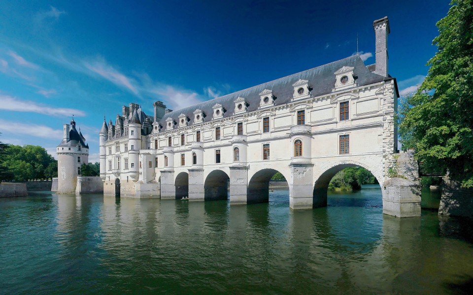 In Deep: A (Brief) Look at Loire Valley History
