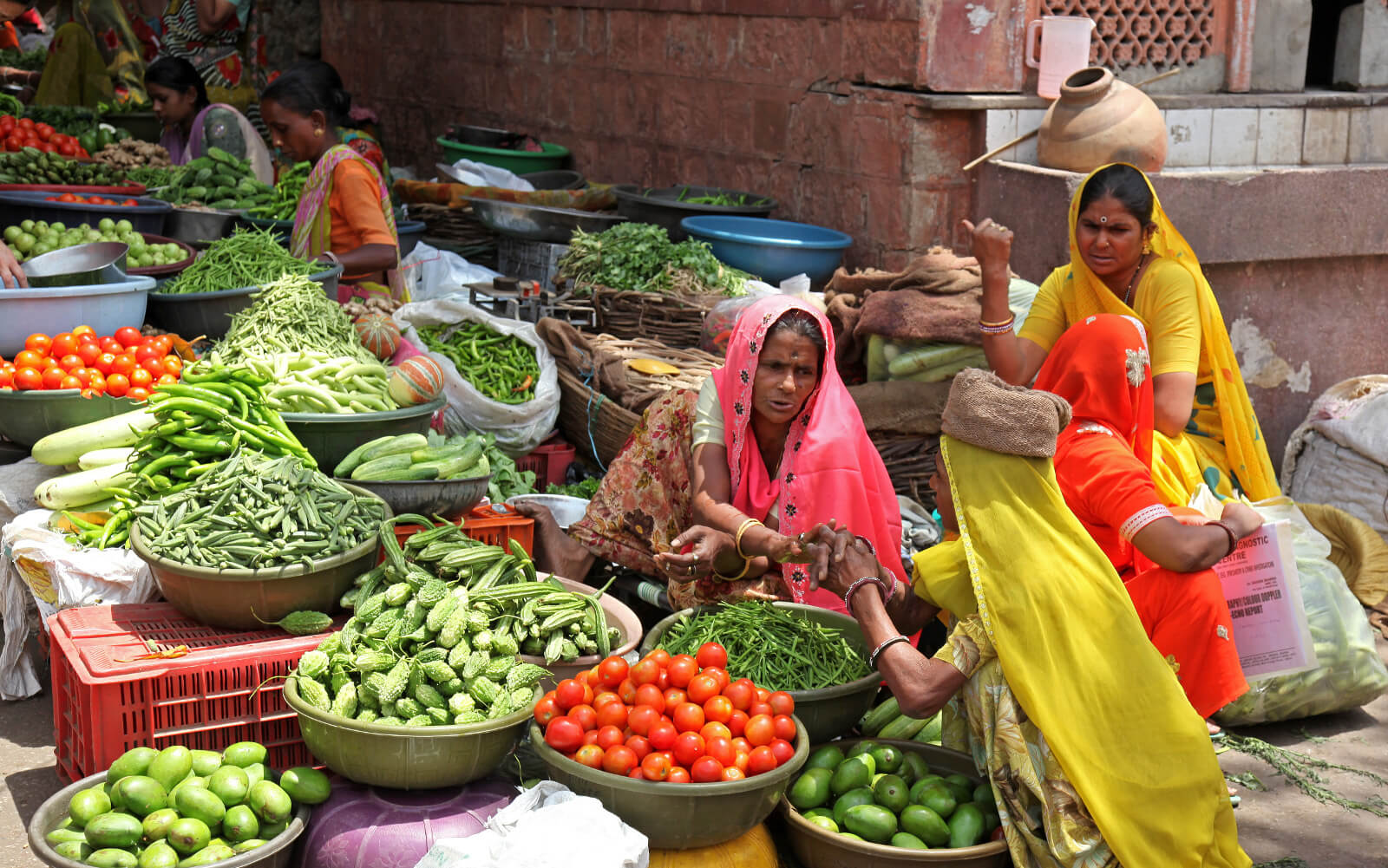 india-syncracies-etiquette-in-india-butterfield-robinson