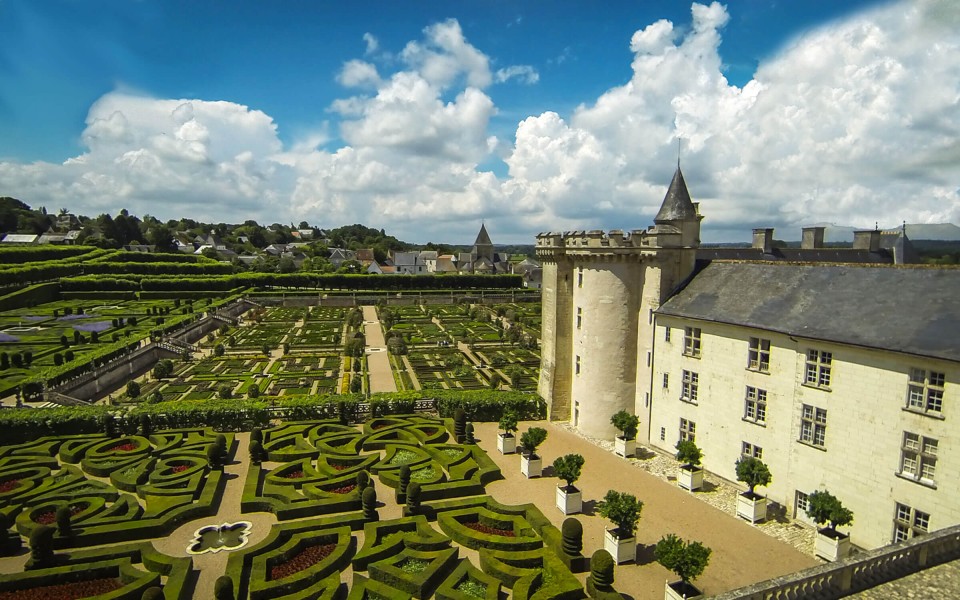 Five Reasons to Visit Loire Valley with Your Family