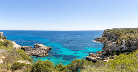 In Deep: An Introduction to Mallorca