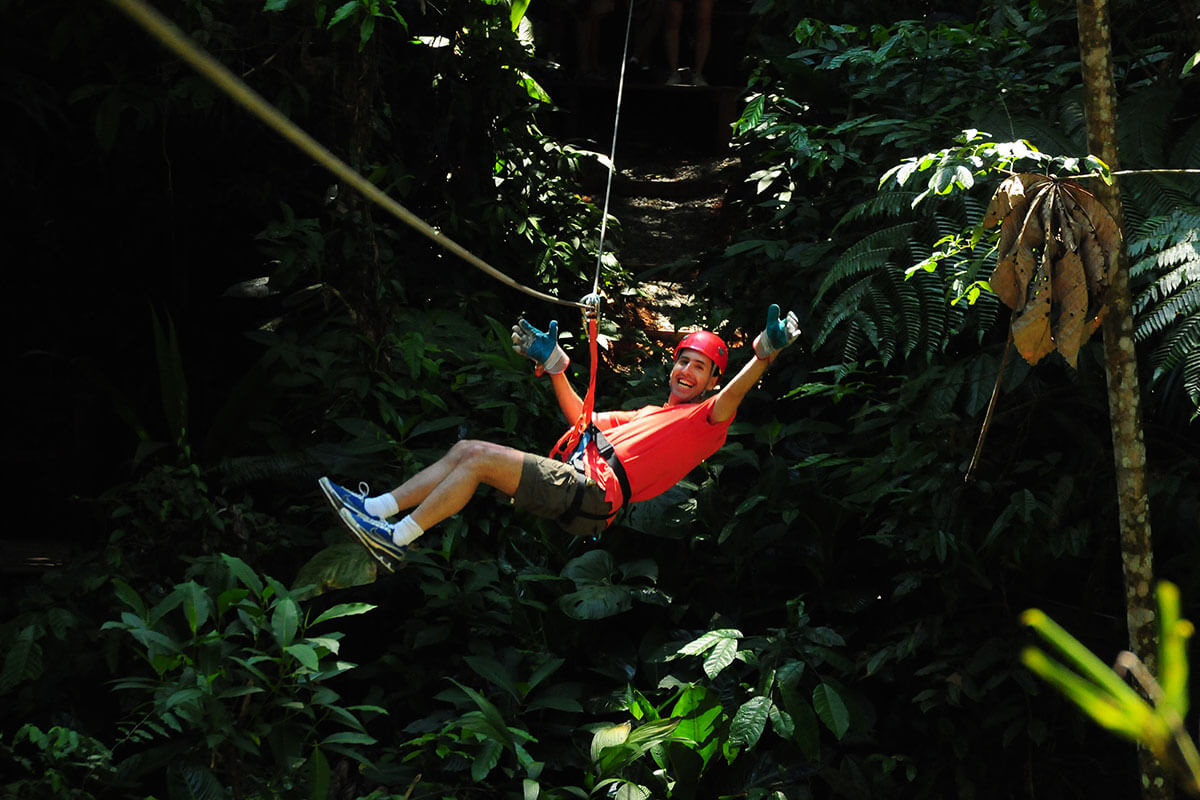 things-to-do-in-costa-rica-zip-line